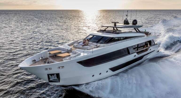 Ferretti 1000 | Nailu – 30m Luxury Motor Yacht Charter in Mallorca