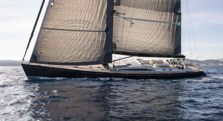 Rent Swan 100 Onyx in Mallorca | Luxury Sailing Yacht Charter